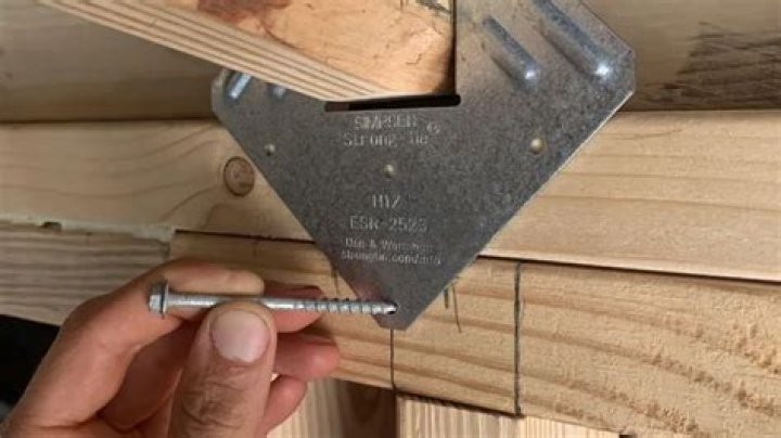 What size nails should I use for joist hangers?